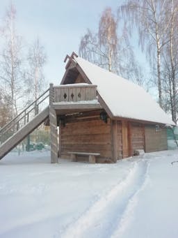 Pirts māja ziemā